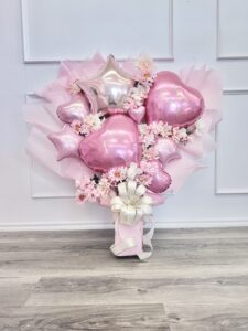 Balloons and flowers Gift